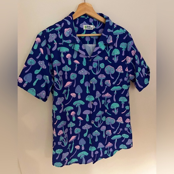 Geek Tropicals Magic Mushroom Psychedelic Button-up Shirt - Picture 1 of 3